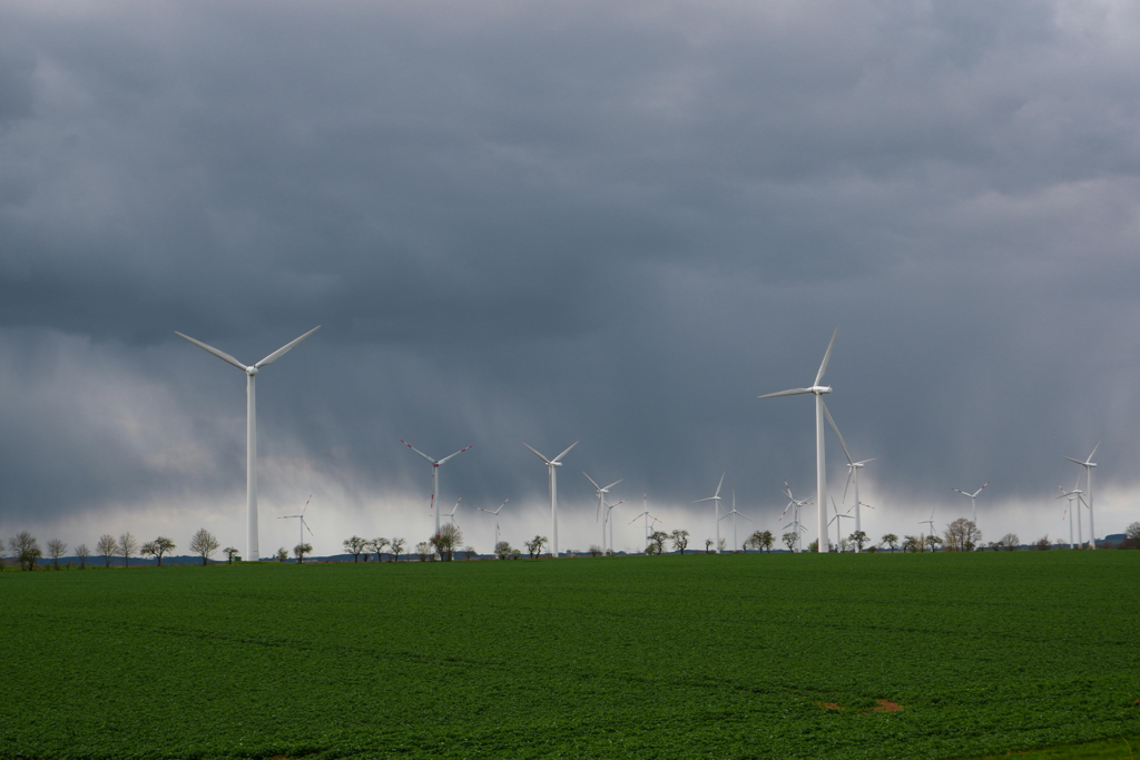 La eólica marina parecía la gran esperanza energética de Europa: ahora afronta un turbio futuro
